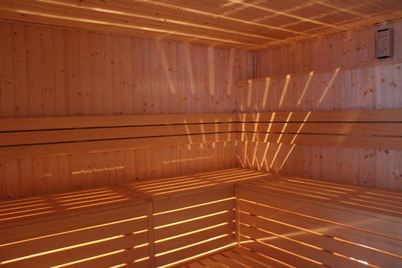 Apartamenty Sunrise Kolobrzeg Podczele Luaran gambar