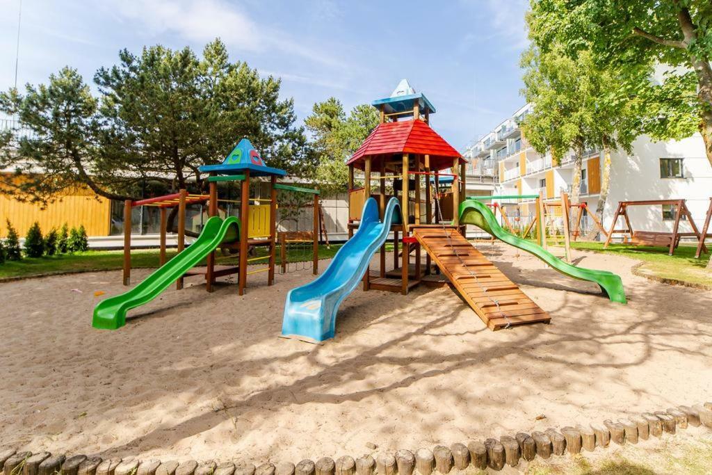 Apartamenty Sunrise Kolobrzeg Podczele Luaran gambar